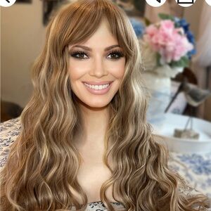 Harper Old Money Dark Ash Blonde Bang Slight Root Medium Blonde Highlights Wig